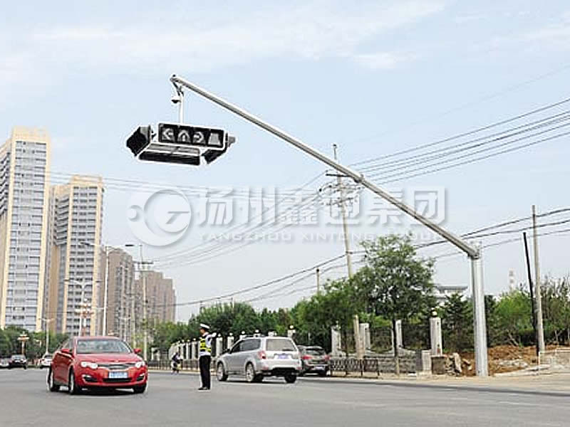 XHDG-053，燈籠式信號(hào)燈桿